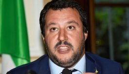 Vice-premiê italiano declara apoio a Bolsonaro nas eleições Vice-premiê italiano declara apoio a Bolsonaro nas eleições