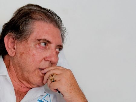 MP planeja força-tarefa para investigar médium João de Deus, mais de 200 relatam abusos MP planeja força-tarefa para investigar médium João de Deus, mais de 200 relatam abusos