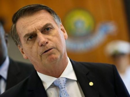 Jair Bolsonaro deseja mudar o sistema de votação no Brasil Jair Bolsonaro deseja mudar o sistema de votação no Brasil